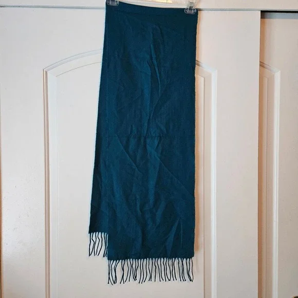 100% Cashmere Scarf Hand Tailored Fringe Solid Blue Aqua Made in Germany Soft - Picture 4 of 9